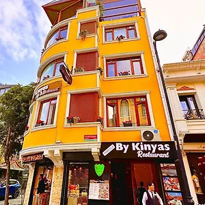 By Kinyas Estambul