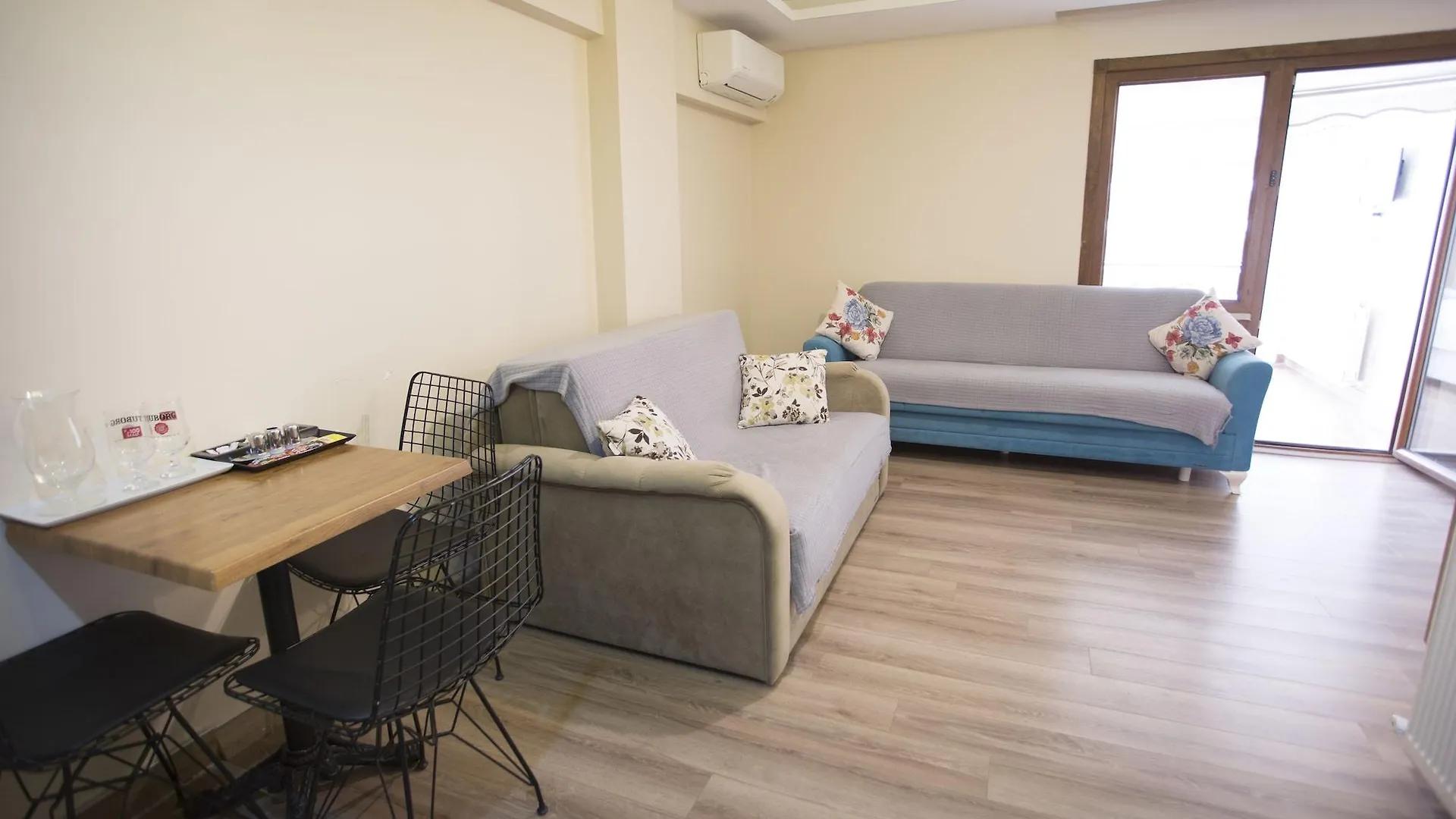 T-Square Residence Istanbul 2*,