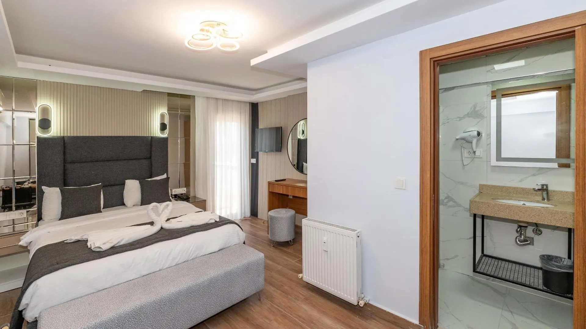 T-Square Residence Istanbul 2*,
