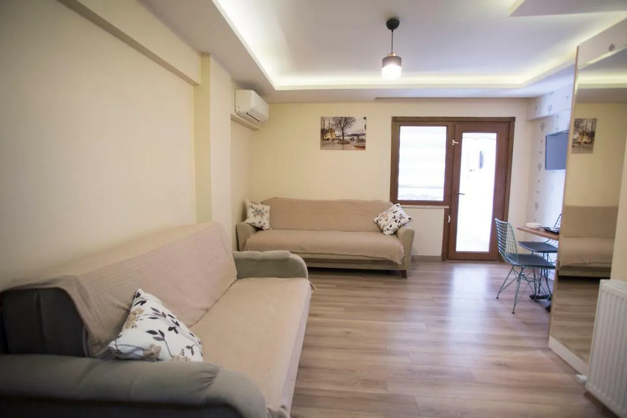 T-Square Residence Istanbul 2*,